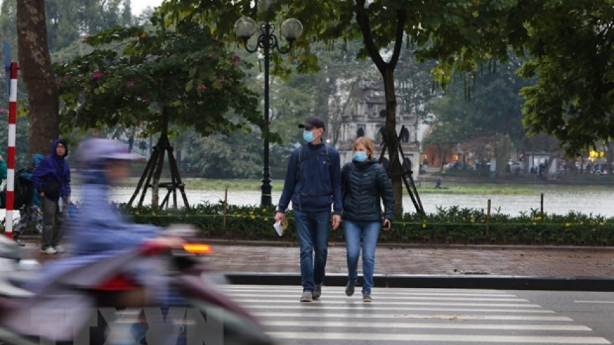 Thời tiết hôm nay 8/2: Bắc bộ mưa phùn, trời lạnh, Nam bộ nắng nóng